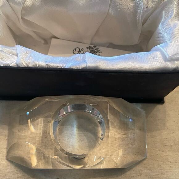Oleg Cassini Crystal tealight candle holder with box - Picture 4 of 10